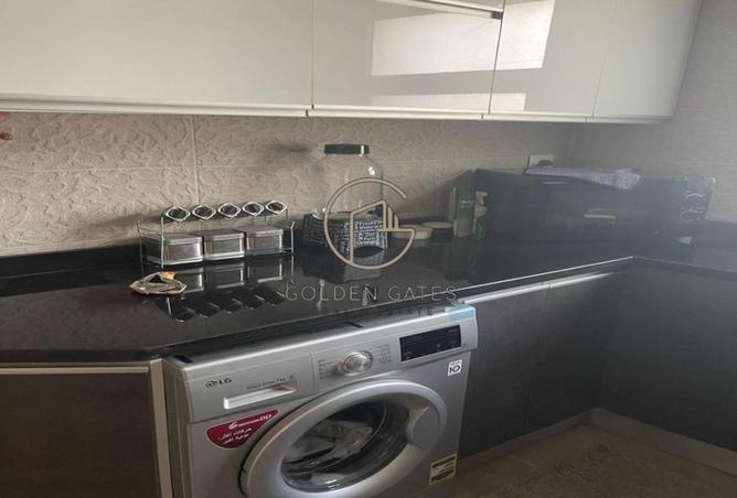 72977787 - Property Image 2