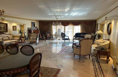Apartment - 3 Bedrooms - 3 Bathrooms for sale in Albert Al Awal St. - Smouha - Hay Sharq - Alexandria
