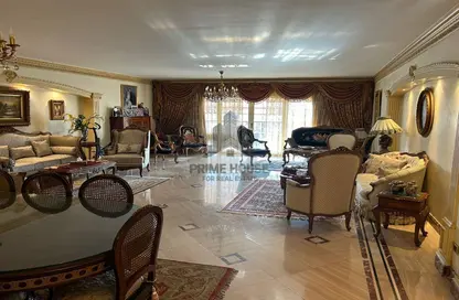 Apartment - 3 Bedrooms - 3 Bathrooms for sale in Albert Al Awal St. - Smouha - Hay Sharq - Alexandria