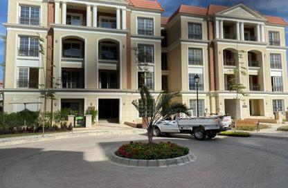 Apartment - 2 Bedrooms - 2 Bathrooms for sale in Regents Park - Al Andalus District - New Cairo City - Cairo