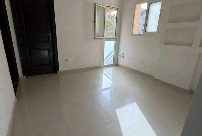 8593410 - صورة العقار 3