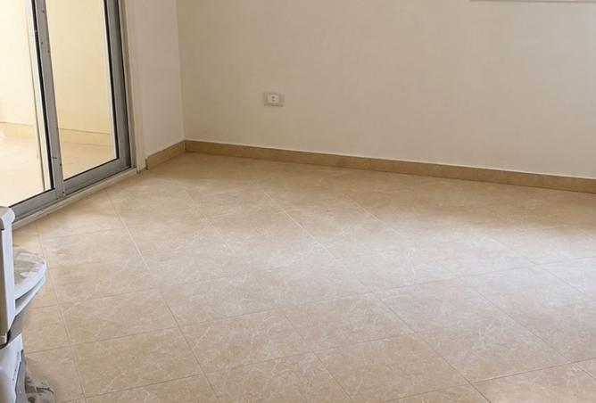100096909 - Property Image 3