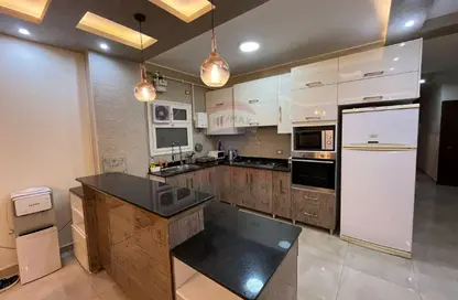 Apartment - 4 Bedrooms - 2 Bathrooms for rent in Lazurde - 8th District - Sheikh Zayed City - Giza