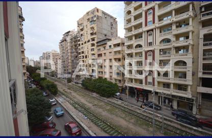 Apartment - 3 Bedrooms - 2 Bathrooms for sale in Ahmed Shawky St. - Roushdy - Hay Sharq - Alexandria