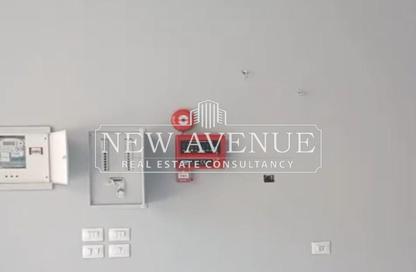 محل - استوديو - 1 حمام للايجار في ويست جايت - كمبوندات 6 أكتوبر - مدينة 6 أكتوبر - الجيزة