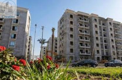 Apartment - 2 Bedrooms - 1 Bathroom for sale in Mohamed Naguib Axis - Abou El Houl - New Cairo City - Cairo