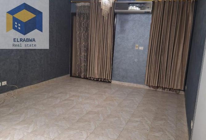 8627945 - Property Image 3