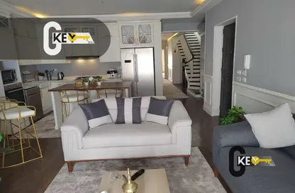 (بنتهاوس  (روف - 3 غرف نوم - 3 حمامات للايجار في ماونتن فيو هايد بارك - كمبوندات التجمع الخامس - التجمع الخامس - مدينة القاهرة الجديدة - القاهرة