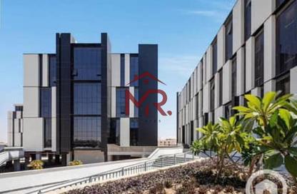 Office Space - Studio - 3 for rent in Hyde Park Business District Mall - South Teseen St. - The 5th Settlement - New Cairo City - Cairo