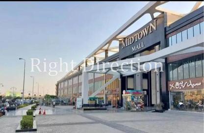 Apartment - 3 Bedrooms - 3 Bathrooms for sale in Midtown - South Investors Area - New Cairo City - Cairo
