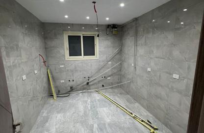 Apartment - 3 Bedrooms - 2 Bathrooms for sale in 8th Zone - Nasr City - Cairo