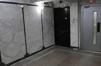 Apartment - 3 Bedrooms - 2 Bathrooms for sale in 8th Zone - Nasr City - Cairo