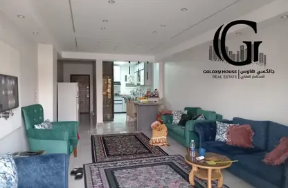 Apartment - 2 Bedrooms - 2 Bathrooms for sale in 4th Neighborhood - 5th Area - Shorouk City - Cairo
