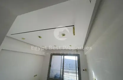 Apartment - 4 Bedrooms - 3 Bathrooms for sale in Palm Hills New Cairo - 5th Settlement Compounds - The 5th Settlement - New Cairo City - Cairo