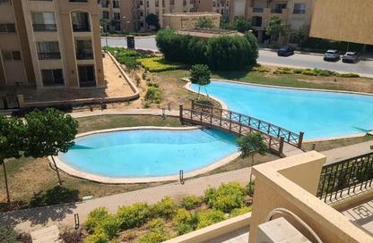 Apartment - 2 Bedrooms - 2 Bathrooms for sale in Stone Residence - 5th Settlement Compounds - The 5th Settlement - New Cairo City - Cairo