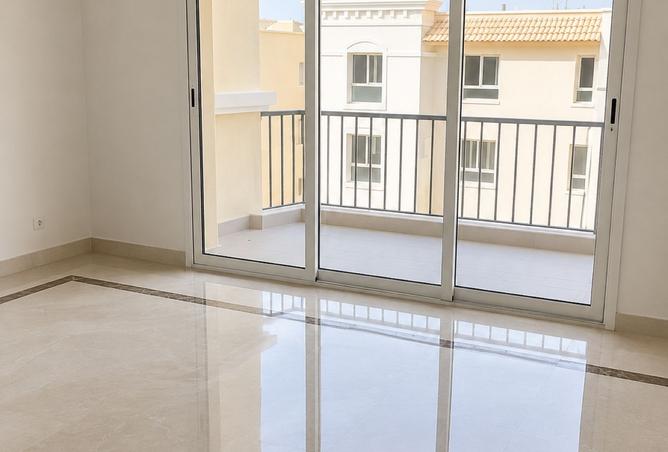 99107109 - Property Image 2