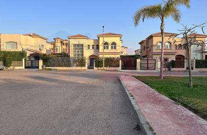 Townhouse - 3 Bedrooms - 2 Bathrooms for sale in Alex West - Alexandria Compounds - Alexandria