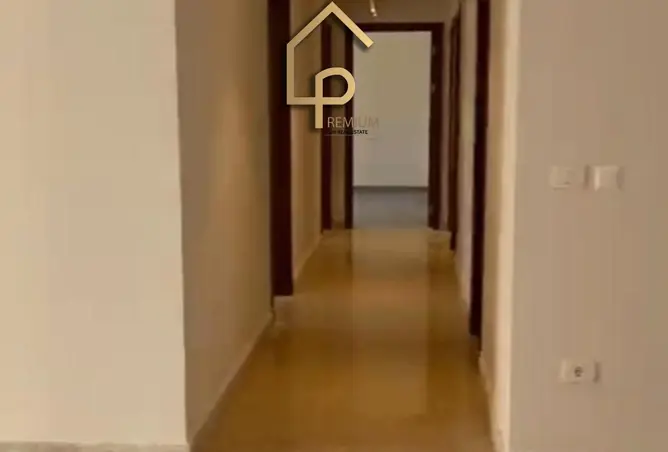 111306160 - Property Image 2