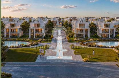 Villa - 4 - 3 for sale in El Patio Town - 5th Settlement Compounds - The 5th Settlement - New Cairo City - Cairo