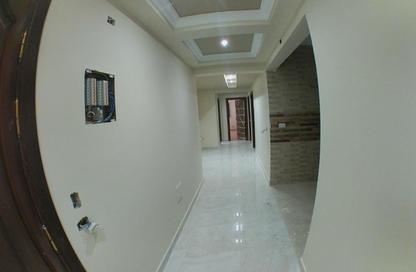 Apartment - 3 Bedrooms - 2 Bathrooms for rent in Doctor Ali Mosharafa St. - Al Narges 6 - Al Narges - New Cairo City - Cairo