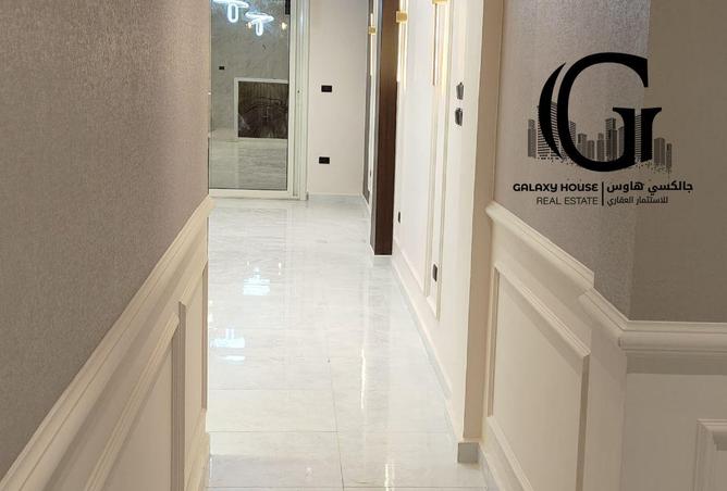 70621779 - Property Image 2