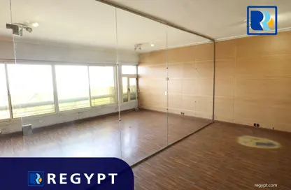 Office Space - 4 Bedrooms - 2 Bathrooms for sale in Street 216 - Degla - Hay El Maadi - Cairo