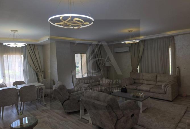 102630194 - Property Image 2