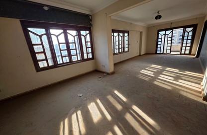 Apartment - 3 Bedrooms - 2 Bathrooms for rent in Shehab St. - Mohandessin - Giza