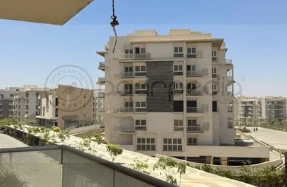 Apartment - 2 Bedrooms - 3 Bathrooms for sale in Mountain View iCity - 5th Settlement Compounds - The 5th Settlement - New Cairo City - Cairo