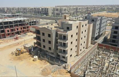 Apartment - 3 Bedrooms - 3 Bathrooms for sale in Bait Alwatan - The 5th Settlement - New Cairo City - Cairo