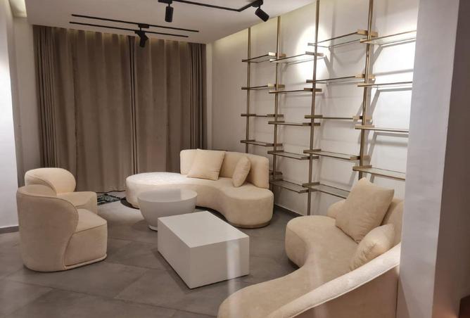 70371159 - صورة العقار 3