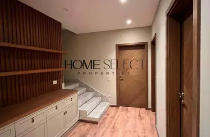 تاون هاوس - 4 غرف نوم - 4 حمامات للايجار في ذا كراون - طريق مصر اسكندرية الصحراوي - مدينة 6 أكتوبر - الجيزة