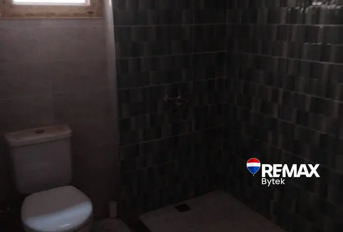 99400962 - Property Image 2