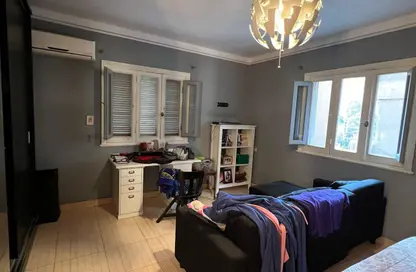 شقة - 3 غرف نوم - 2 حمامات للبيع في شارع جزيرة العرب (المهندس حسن حلمي) - المهندسين - الجيزة