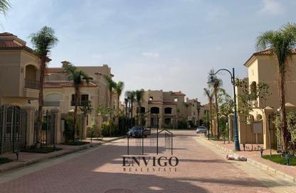 Apartment - 4 Bedrooms - 4 Bathrooms for sale in Al Patio 5 East - El Patio - El Shorouk Compounds - Shorouk City - Cairo Apartment - 4 Bedrooms - 4 Bathrooms for sale in Al Patio 5 East - El Patio - El Shorouk Compounds - Shorouk City - Cairo