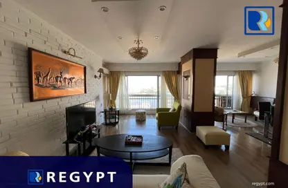 شقة - 2 غرف نوم - 2 حمامات للايجار في شارع محمد مظهر - الزمالك - القاهرة