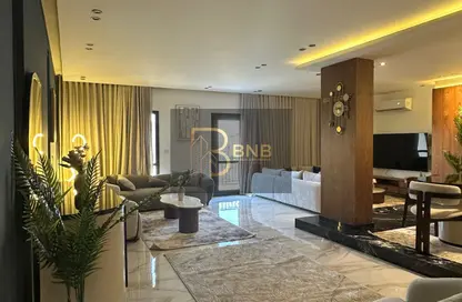 شقة - 3 غرف نوم - 3 حمامات للايجار في ايستاون - كمبوندات التجمع الخامس - التجمع الخامس - مدينة القاهرة الجديدة - القاهرة