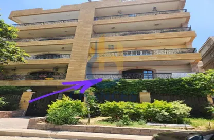 Apartment - 4 Bedrooms - 2 Bathrooms for sale in Street 17 - District 5 - The 5th Settlement - New Cairo City - Cairo