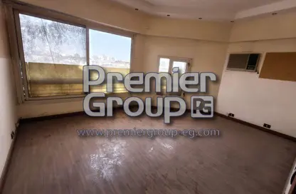 Apartment - 3 Bedrooms - 2 Bathrooms for sale in Street 217 - Degla - Hay El Maadi - Cairo