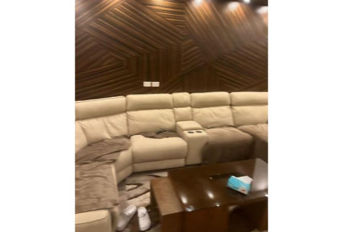 97425069 - Property Image 2