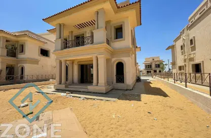 فيلا - 3 غرف نوم - 3 حمامات للبيع في پريڤادو - مدينتي - القاهرة