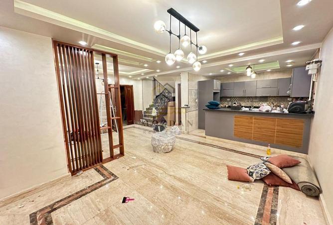74027187 - Property Main Image