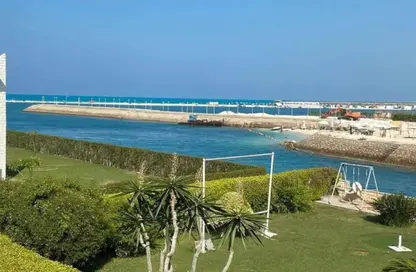 فيلا - 4 غرف نوم - 2 حمامات للبيع في فوكا باي - قسم مرسي مطروح - الساحل الشمالي