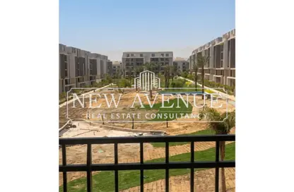 Apartment - 3 Bedrooms - 4 Bathrooms for sale in Moon Residences - Fifth Square - The 5th Settlement - New Cairo City - Cairo