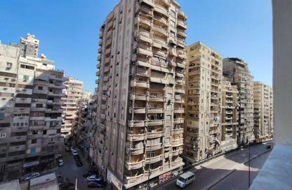 شقة - 2 غرف نوم - 1 حمام للبيع في ميامي - حي اول المنتزة - الاسكندرية