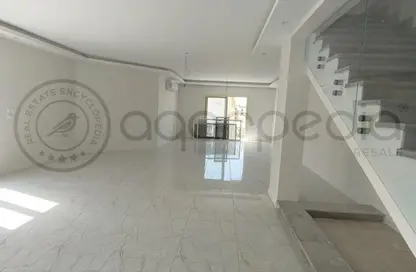 iVilla - 3 Bedrooms - 4 Bathrooms for rent in Mountain View Hyde Park - 5th Settlement Compounds - The 5th Settlement - New Cairo City - Cairo