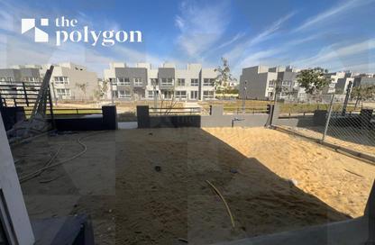 Townhouse - 3 Bedrooms - 3 Bathrooms for sale in Kayan - Sheikh Zayed Compounds - Sheikh Zayed City - Giza