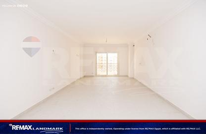 شقة - 3 - 3 للبيع في في صوارى - ووترفرونت - صوارى - كمبوندات الاسكندرية - الاسكندرية