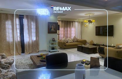 شقة - 2 - 2 للبيع في الحي العاشر - الشيخ زايد - الجيزة