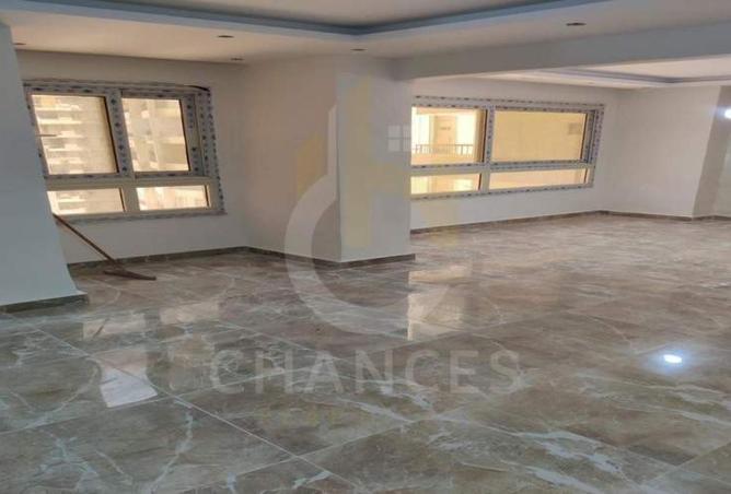 8476958 - Property Image 3